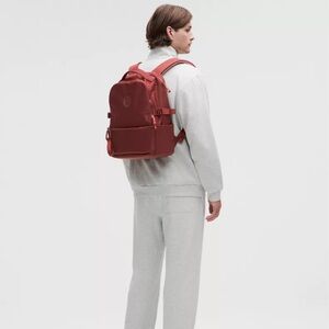 Lululemon New Crew Backpack 22L Updated- Rockwood